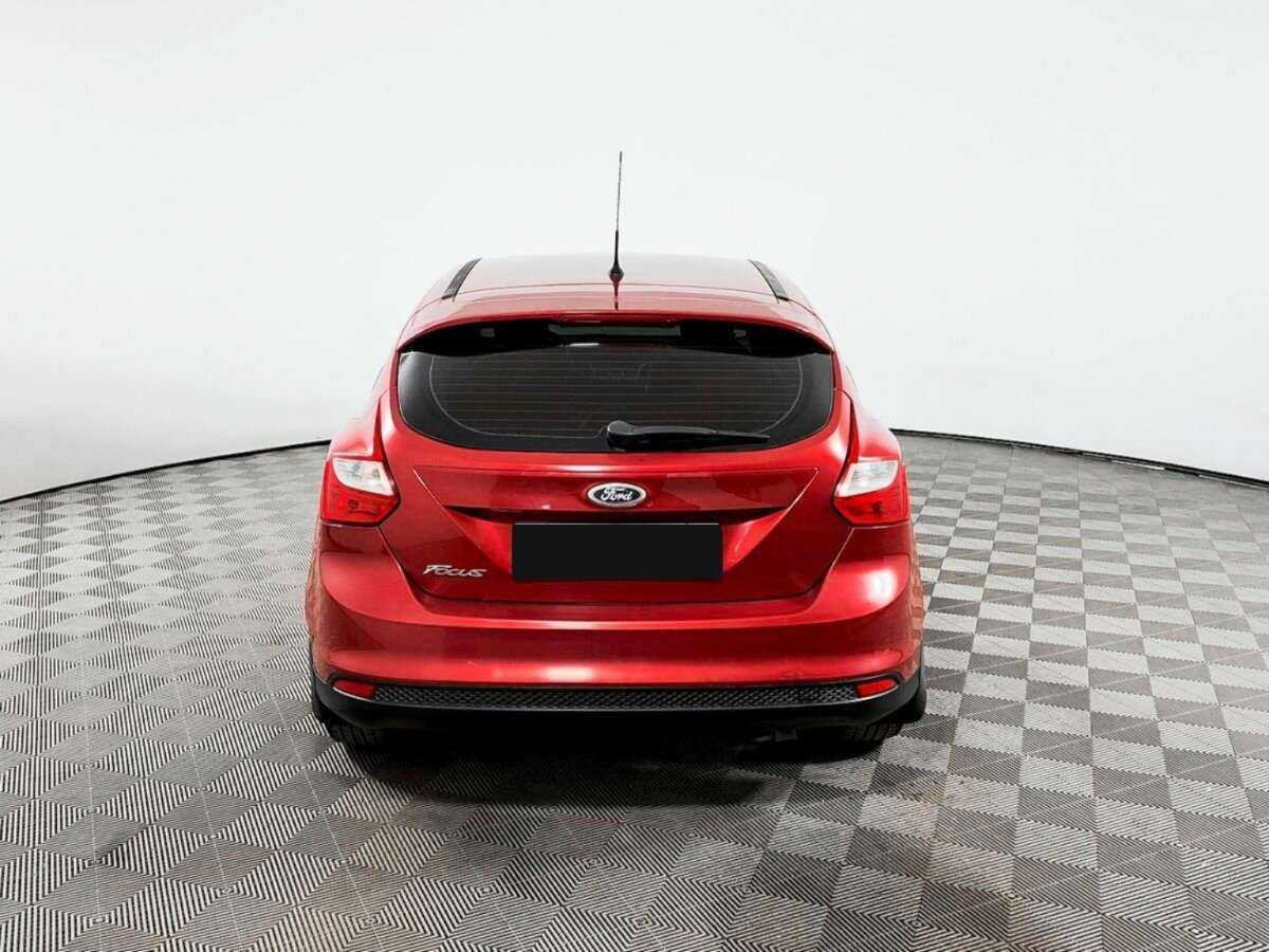 Ford Focus с пробегом — 2012 год. Фото: #5