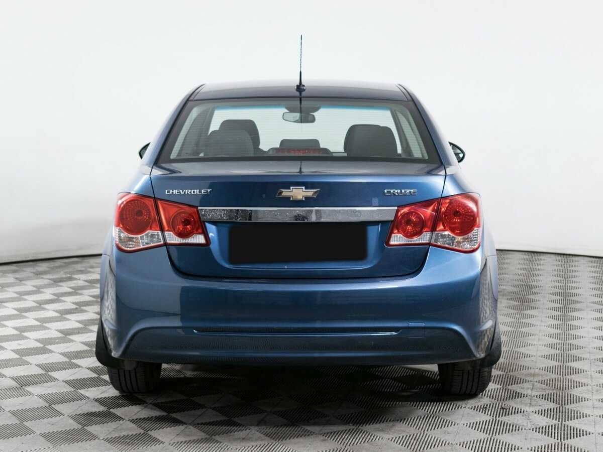 Chevrolet Cruze с пробегом — 2013 год. Фото: #4