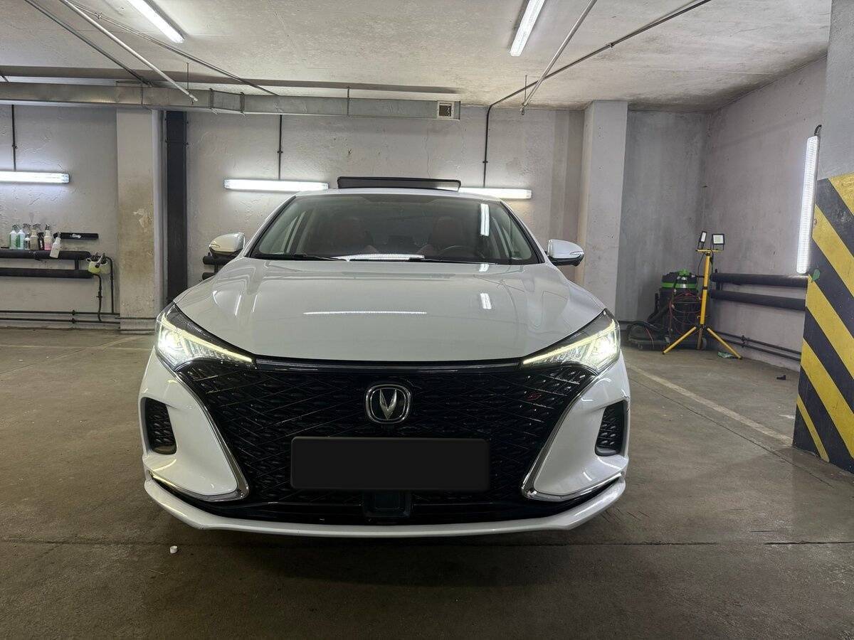 Changan Eado Plus с пробегом — 2023 год. Фото: #1