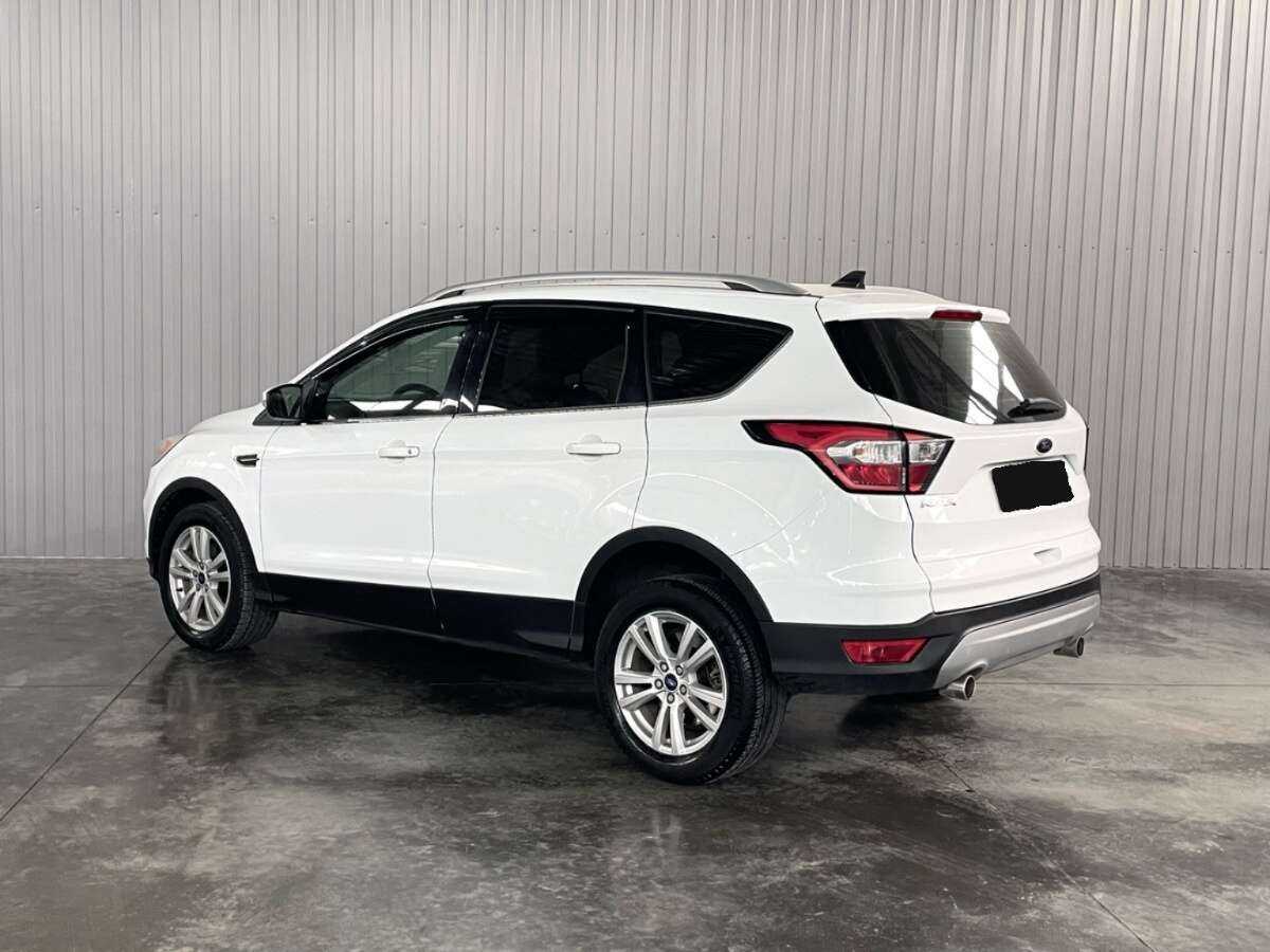 Ford Kuga с пробегом — 2017 год. Фото: #6