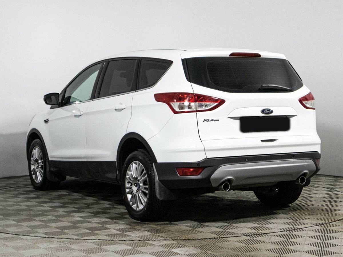 Ford Kuga с пробегом — 2016 год. Фото: #6