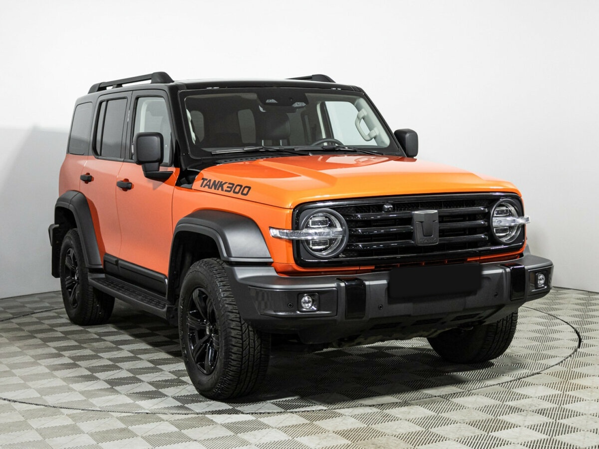 Tank 300 с пробегом — 2023 год. Фото: #2