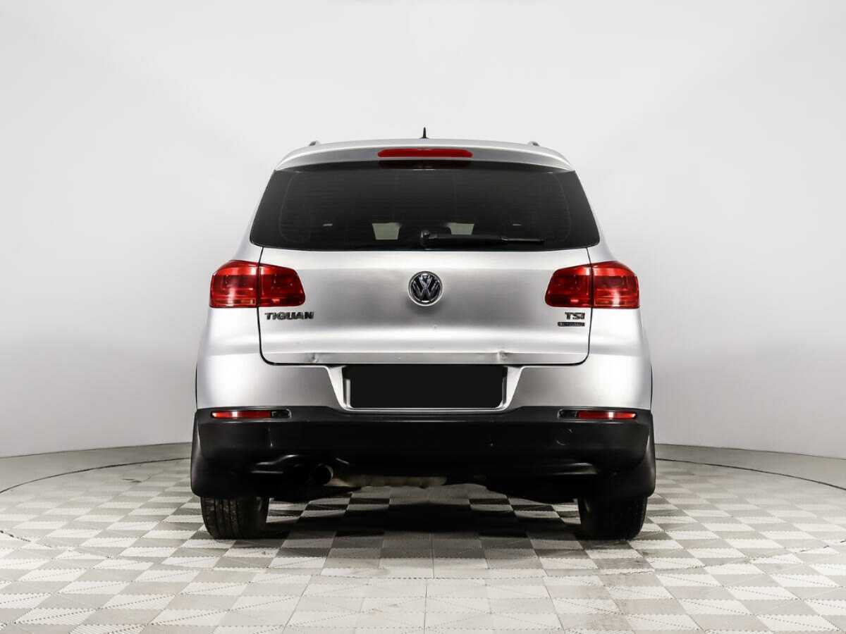 Volkswagen Tiguan с пробегом — 2012 год. Фото: #5