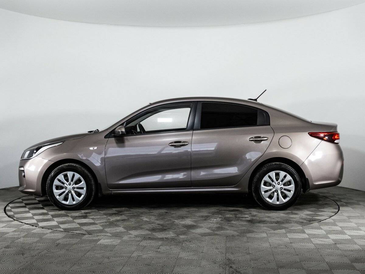 Kia Rio с пробегом — 2018 год. Фото: #7