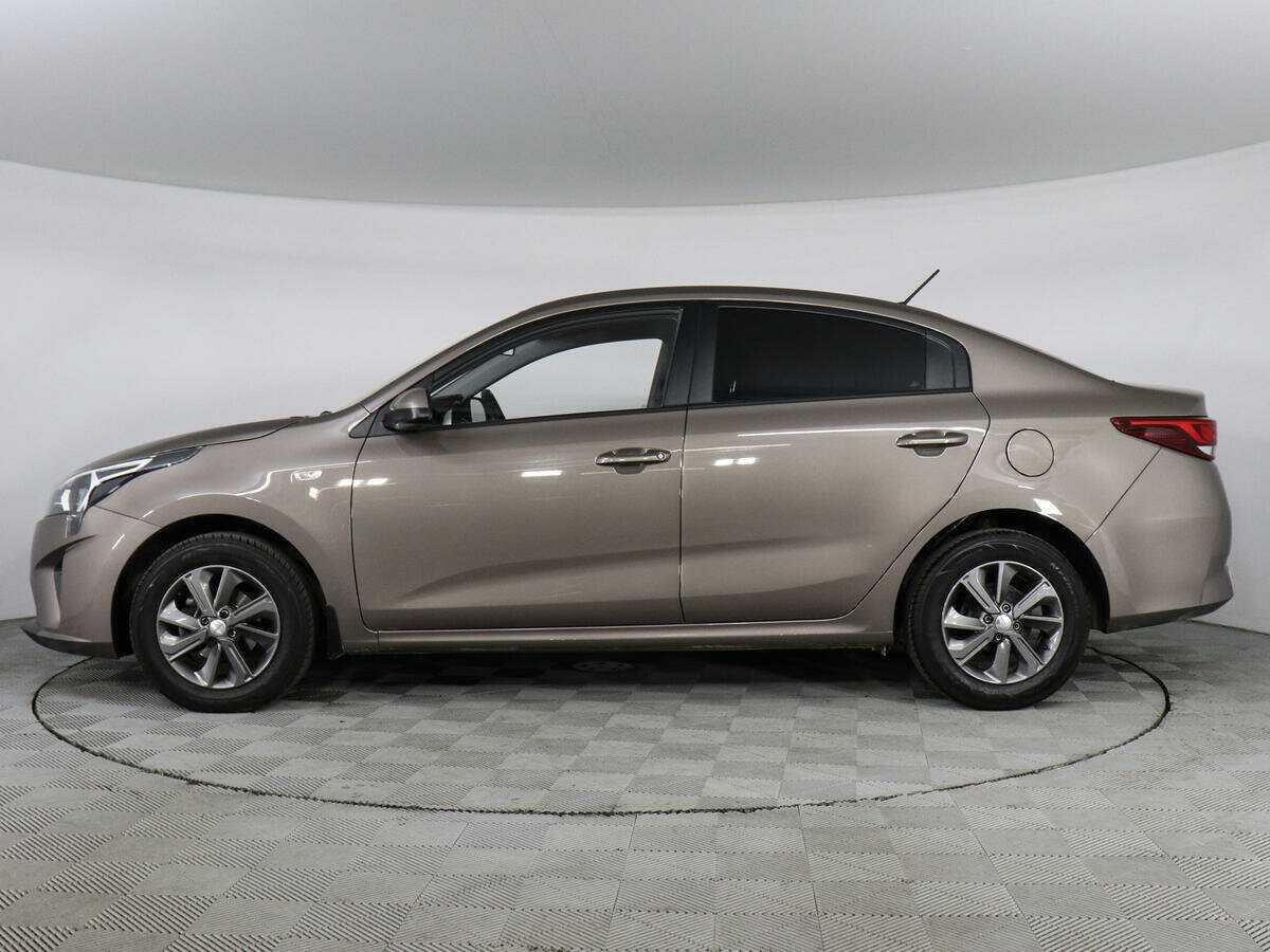 Kia Rio с пробегом — 2022 год. Фото: #7