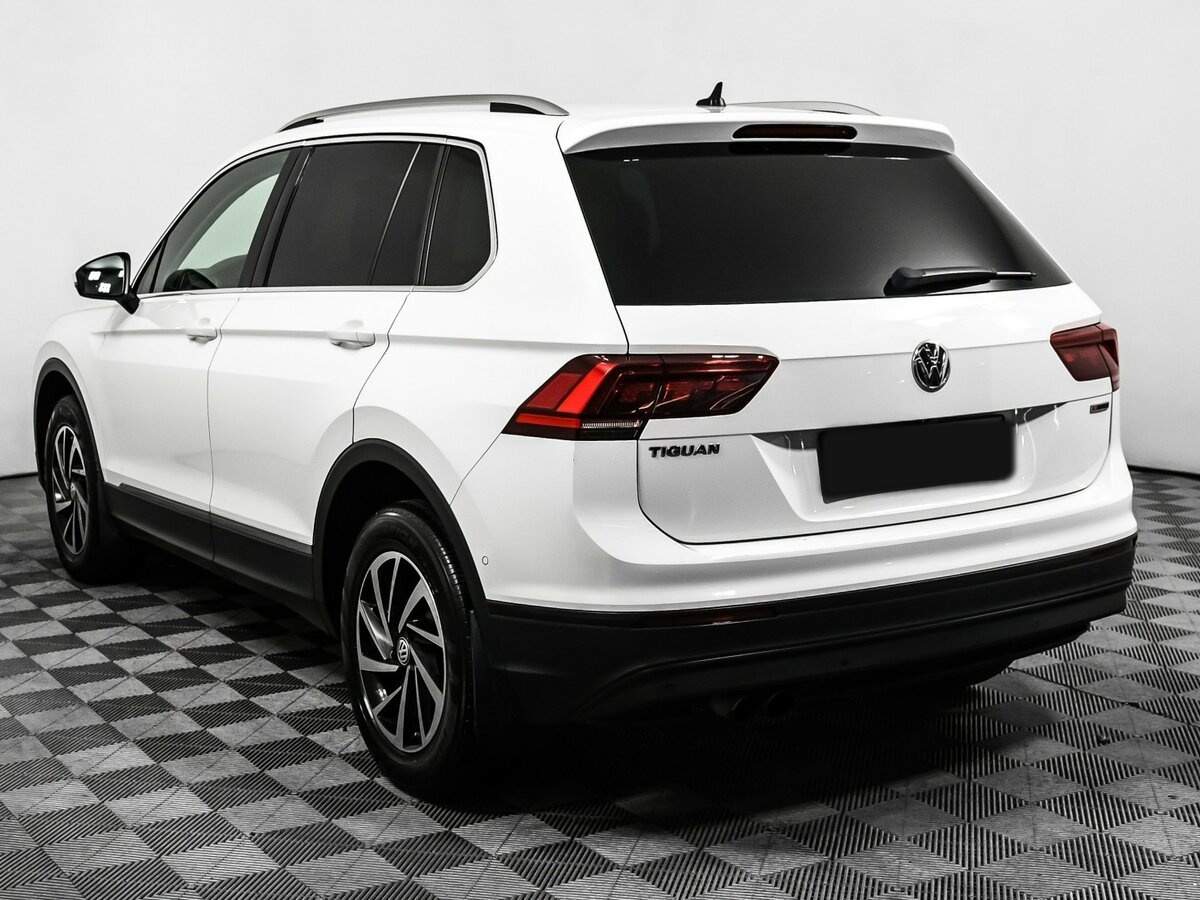 Volkswagen Tiguan с пробегом — 2018 год. Фото: #6