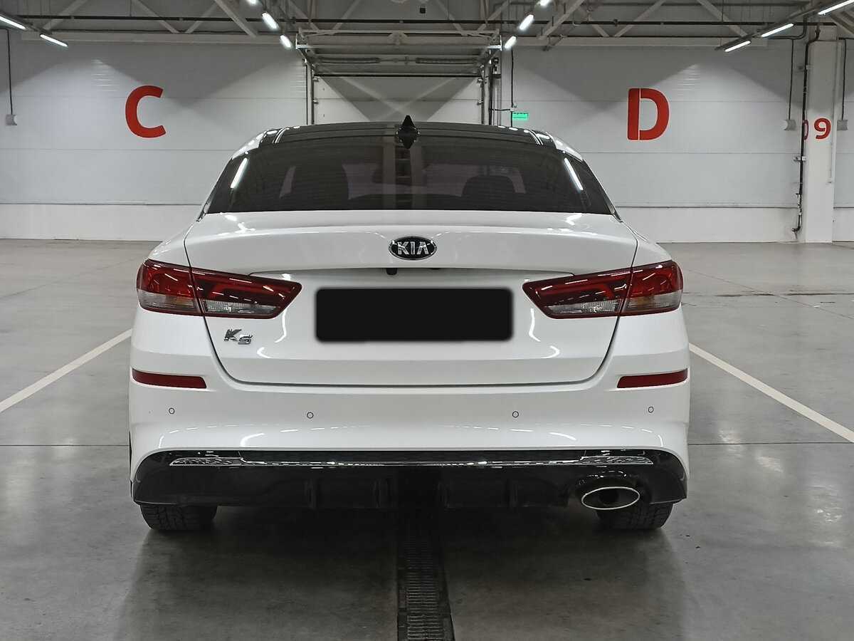 Kia K5 с пробегом — 2019 год. Фото: #5