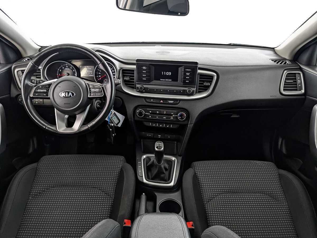 Kia Ceed с пробегом — 2020 год. Фото: #9