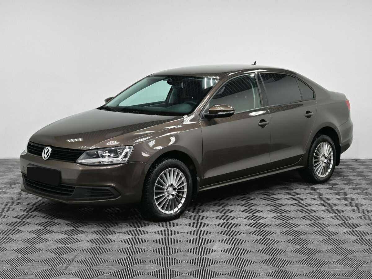 Volkswagen Jetta с пробегом — 2013 год. Фото: #0