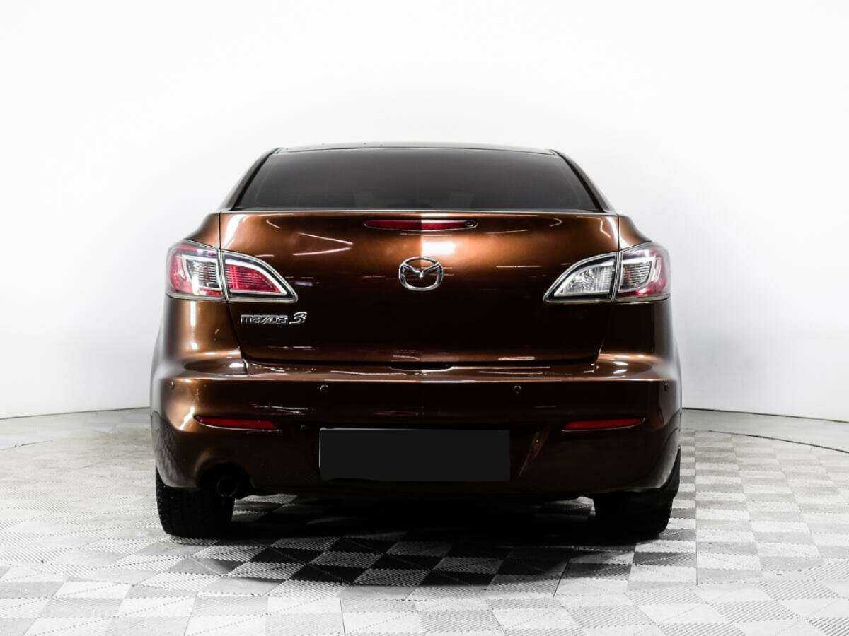 Mazda 3 с пробегом — 2012 год. Фото: #5