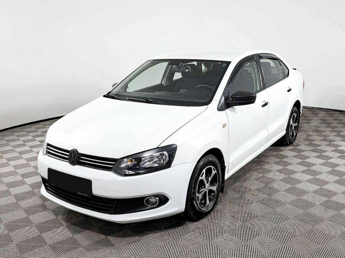 Volkswagen Polo с пробегом — 2014 год. Фото: #0