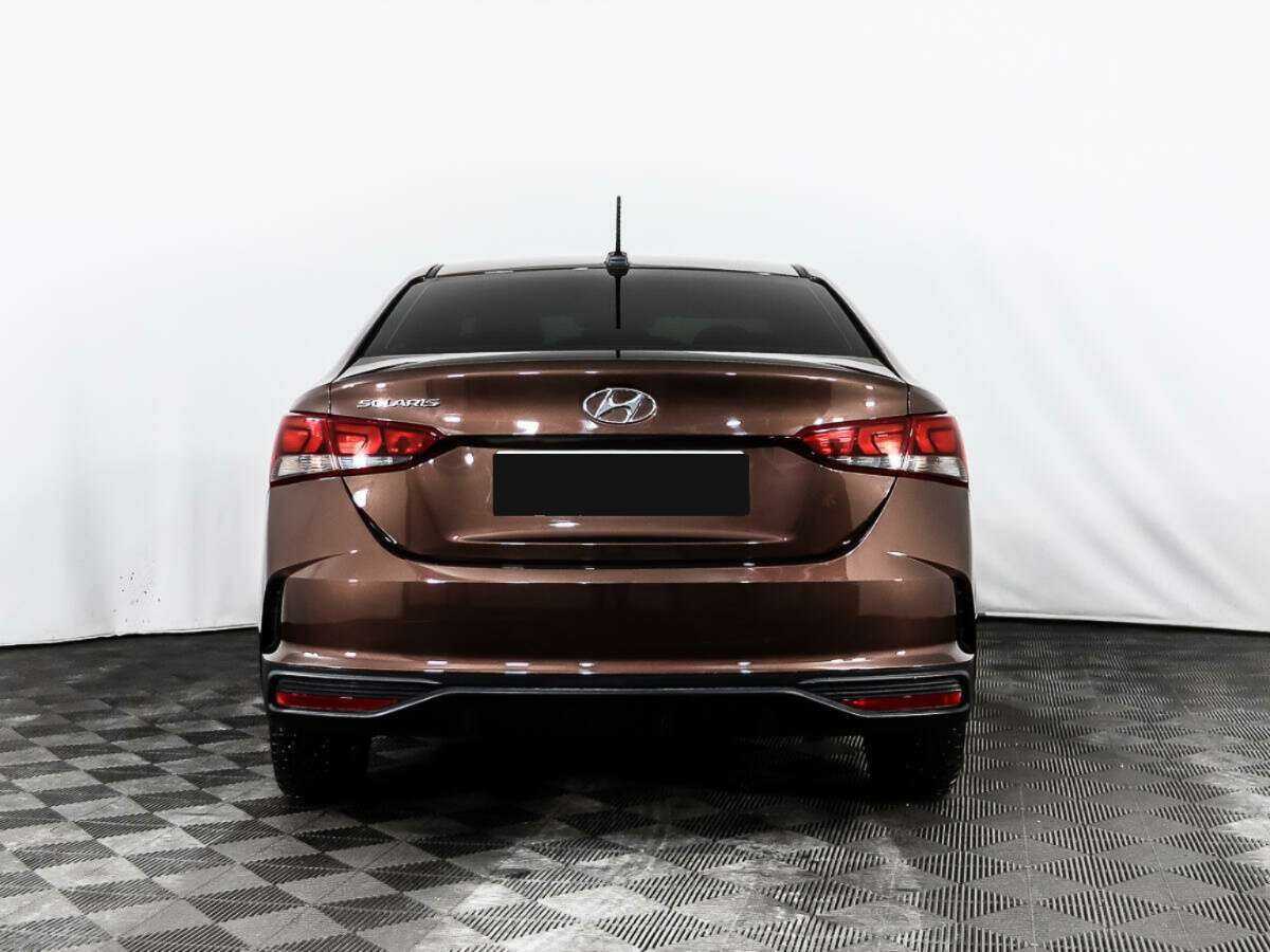 Hyundai Solaris с пробегом — 2021 год. Фото: #4