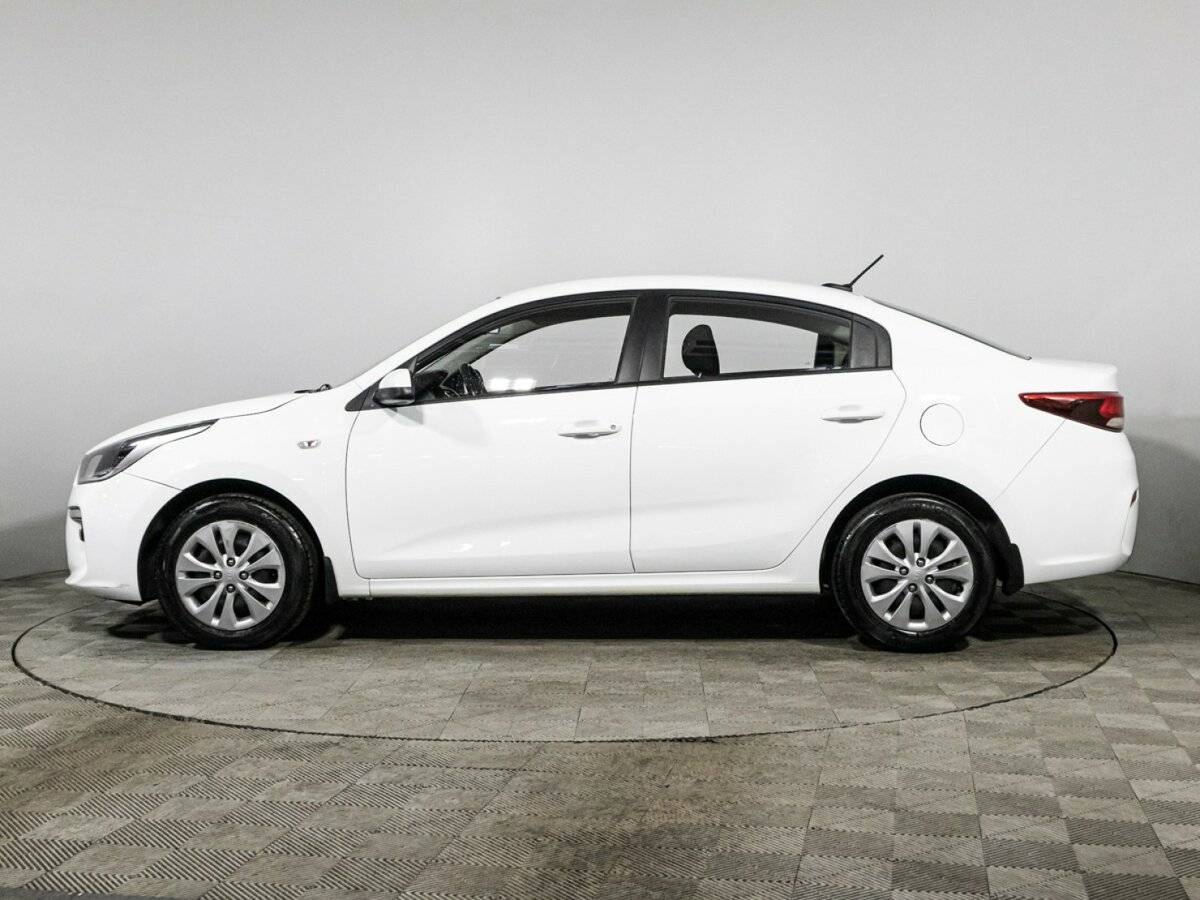 Kia Rio с пробегом — 2018 год. Фото: #7