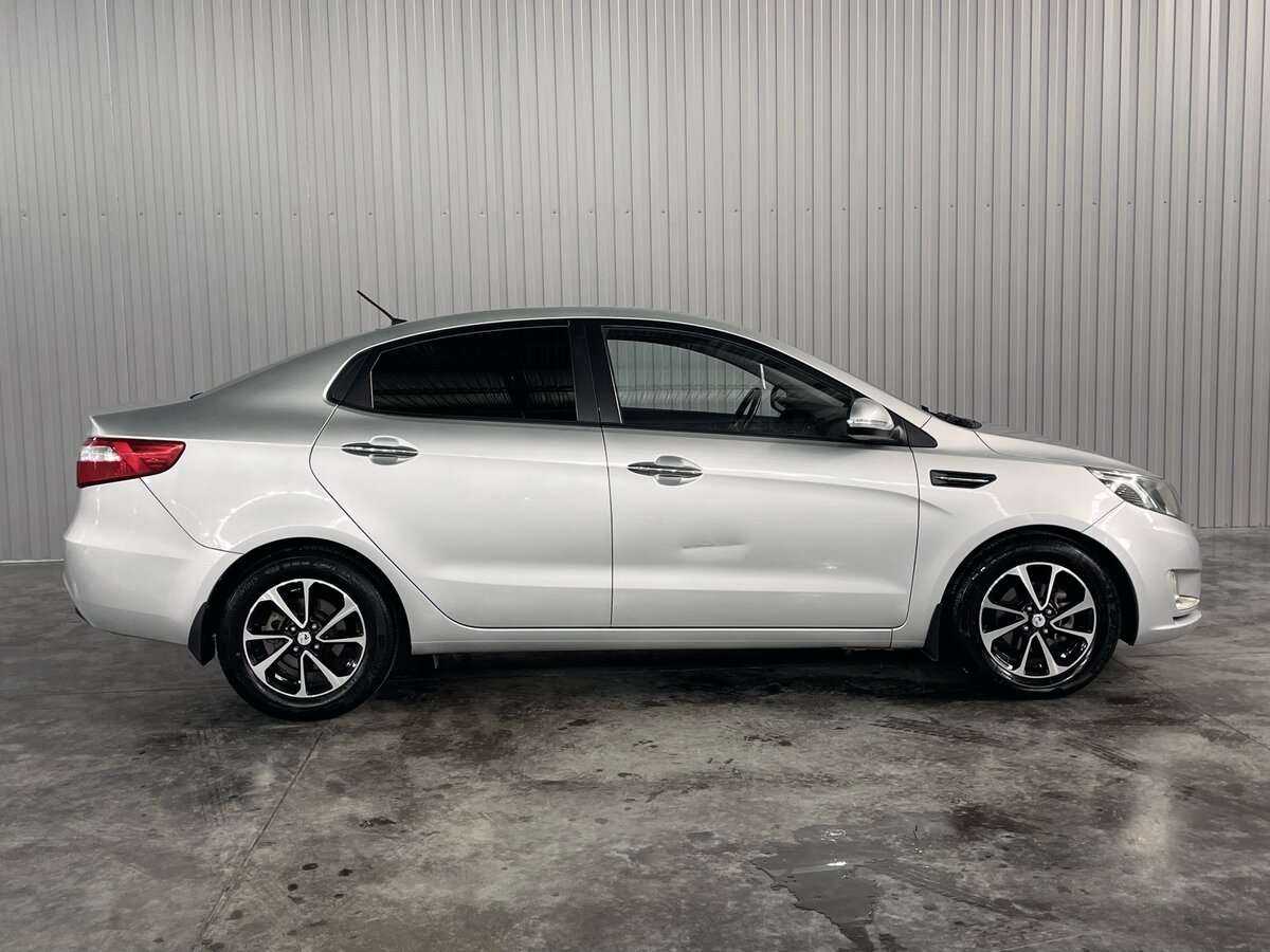 Kia Rio с пробегом — 2014 год. Фото: #3