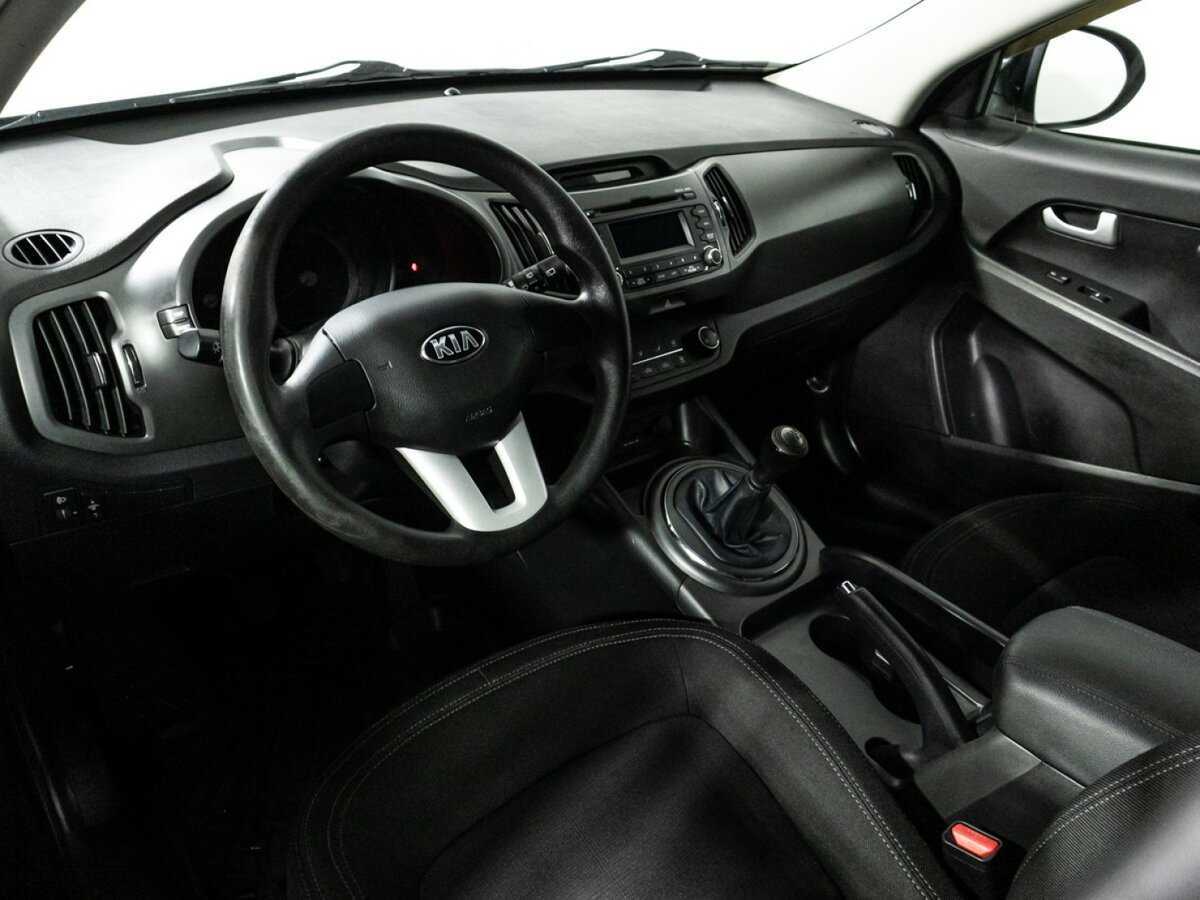 Kia Sportage с пробегом — 2012 год. Фото: #10