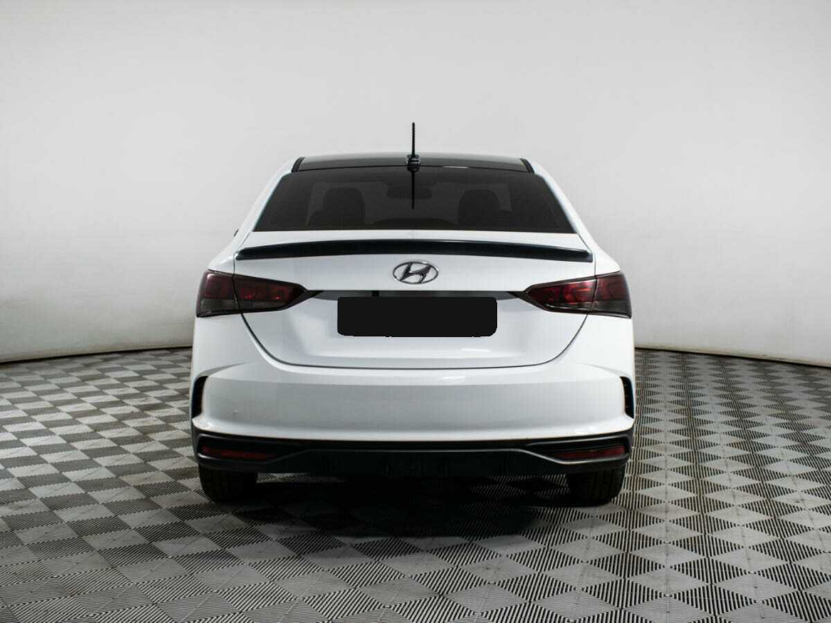Hyundai Solaris с пробегом — 2020 год. Фото: #5