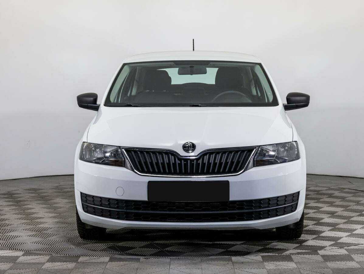 Skoda Rapid с пробегом — 2017 год. Фото: #1