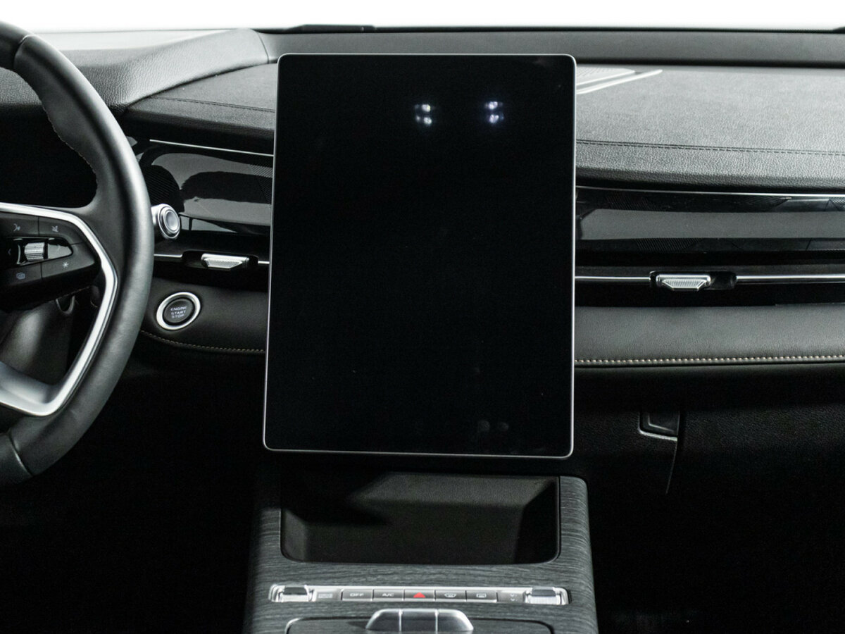 Geely Preface с пробегом — 2024 год. Фото: #13