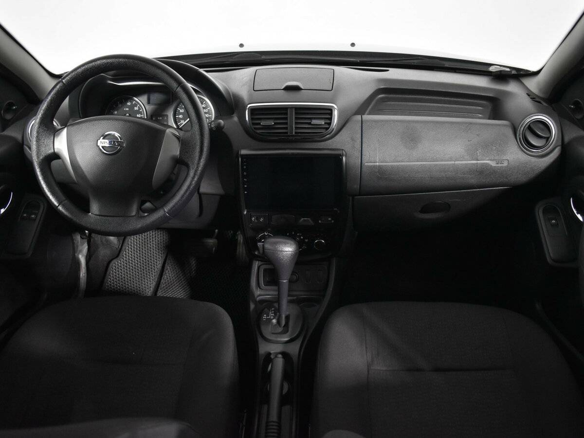 Nissan Terrano с пробегом — 2014 год. Фото: #10