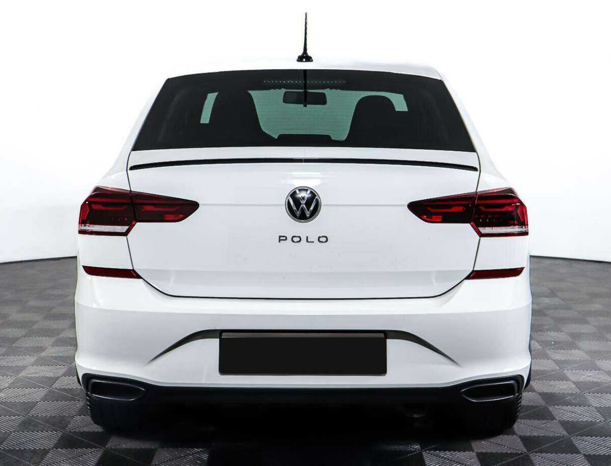 Volkswagen Polo с пробегом — 2021 год. Фото: #5