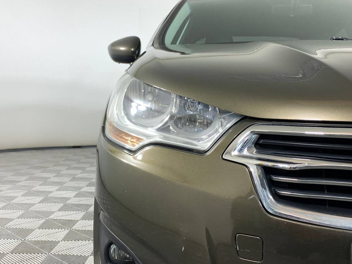 Citroen C4 с пробегом — 2014 год. Фото: #9
