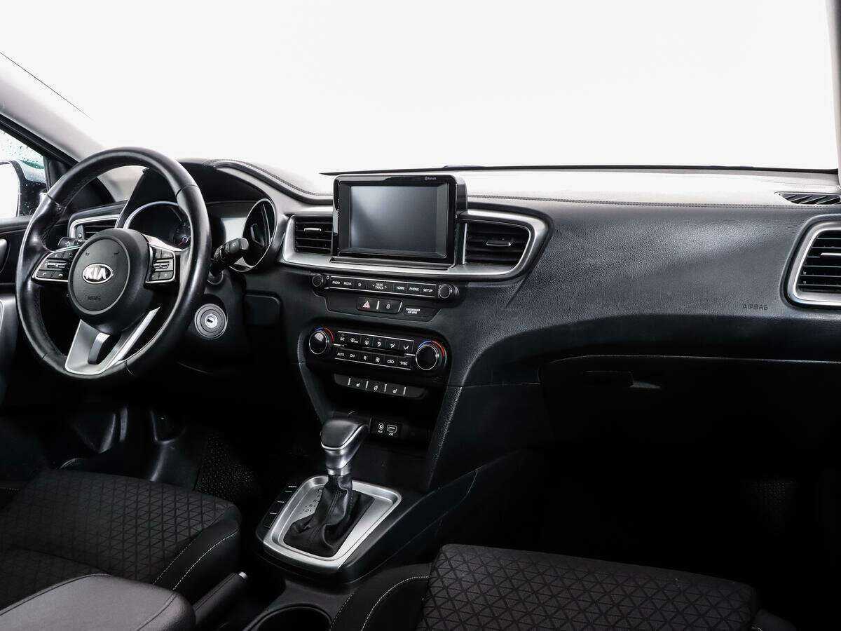 Kia Ceed с пробегом — 2019 год. Фото: #8