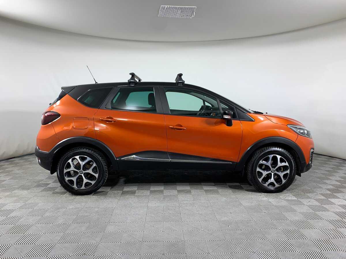 Renault Kaptur с пробегом — 2016 год. Фото: #3