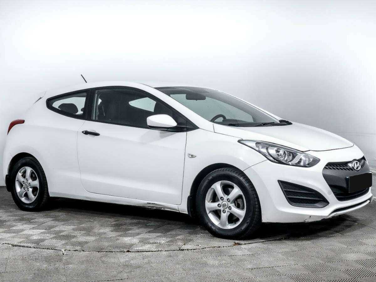 Hyundai i30 с пробегом — 2014 год. Фото: #2