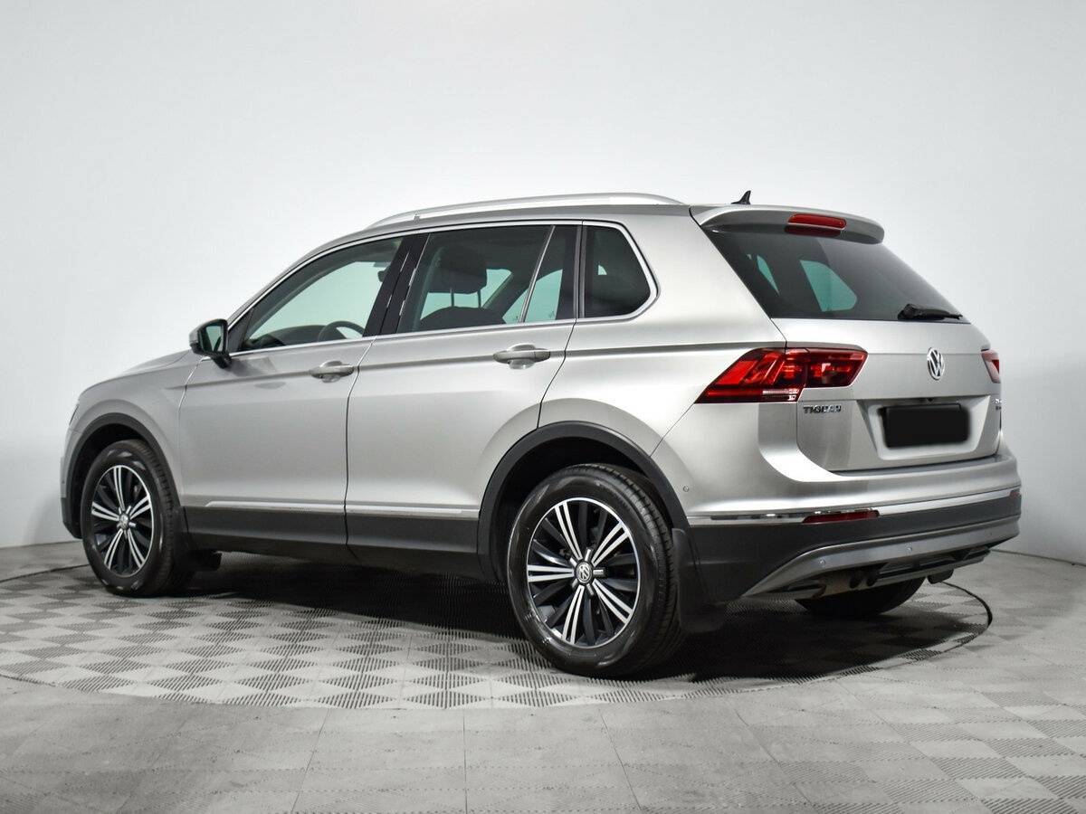 Volkswagen Tiguan с пробегом — 2017 год. Фото: #4