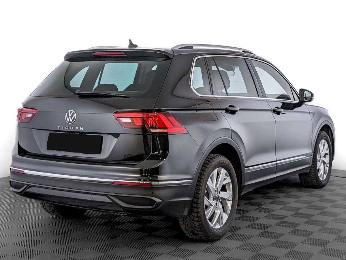 Volkswagen Tiguan с пробегом — 2021 год. Фото: #4