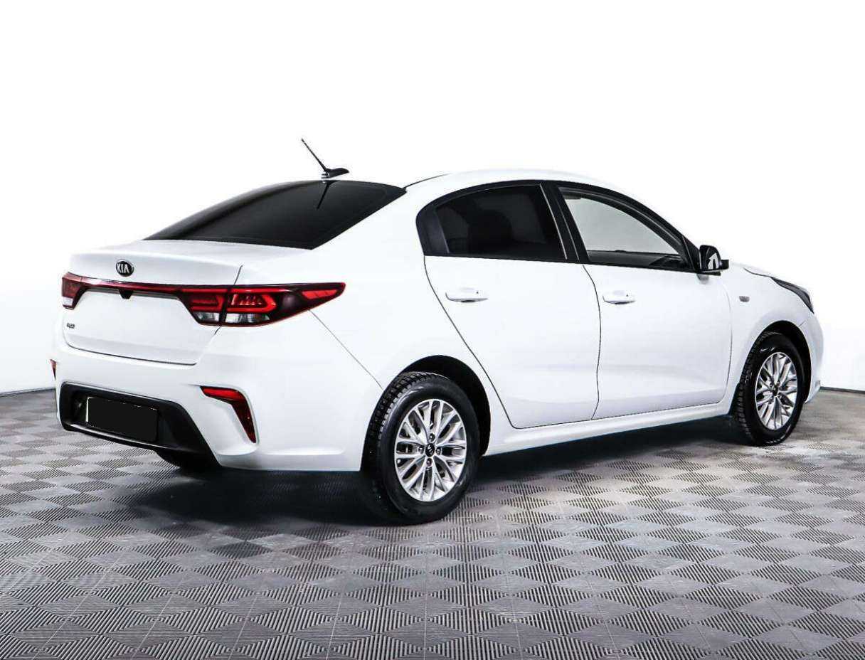 Kia Rio с пробегом — 2019 год. Фото: #4