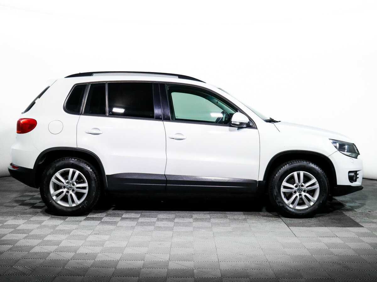 Volkswagen Tiguan с пробегом — 2015 год. Фото: #3
