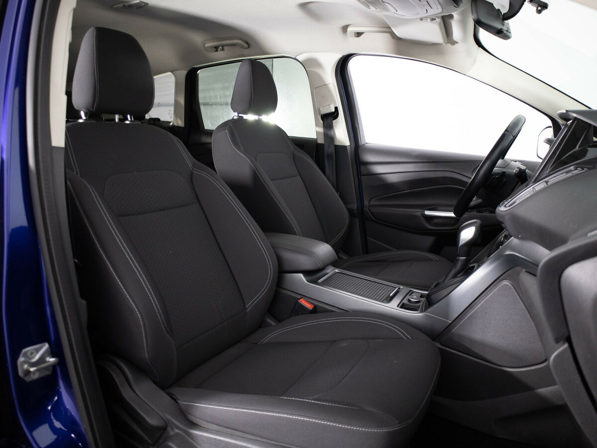 Ford Kuga с пробегом — 2017 год. Фото: #15