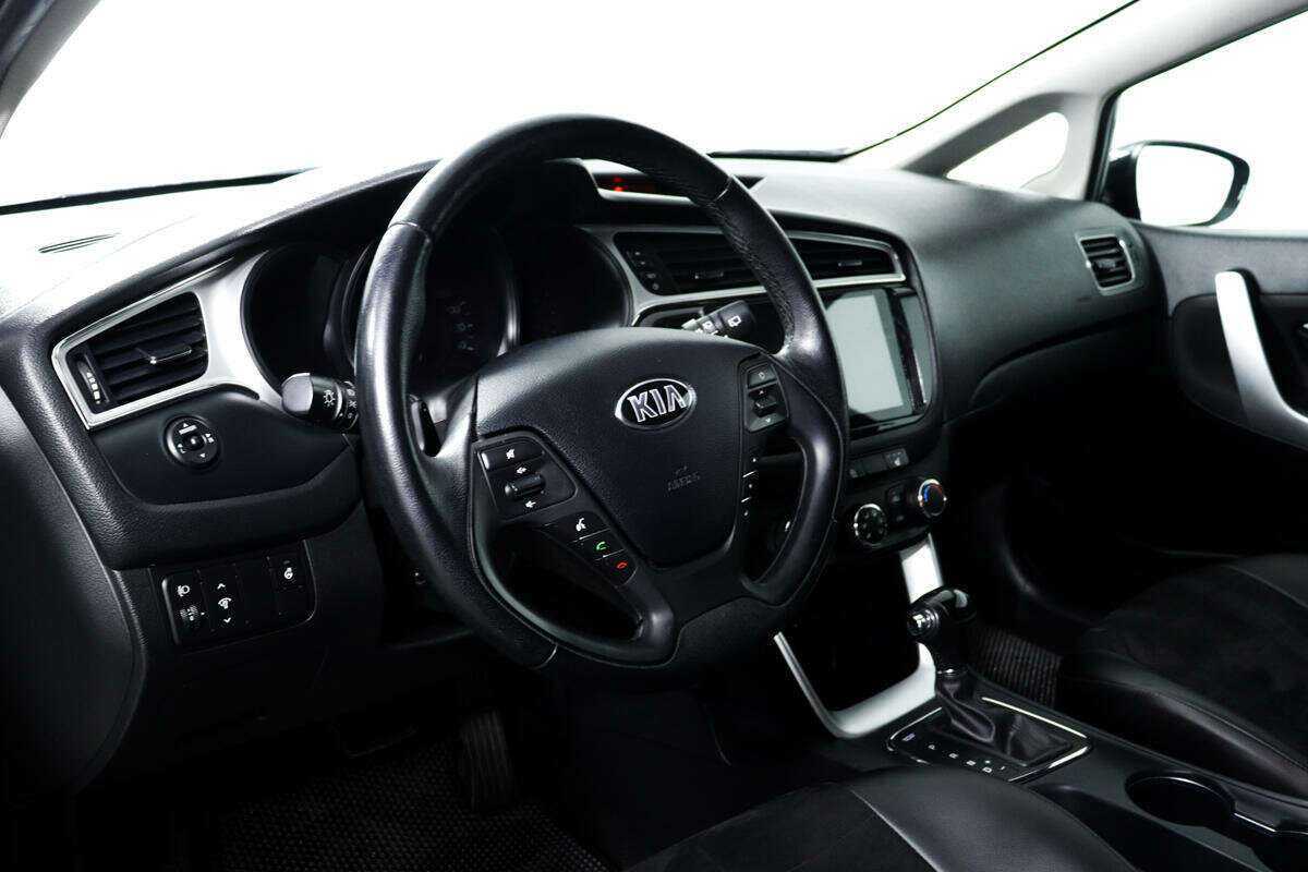 Kia Ceed с пробегом — 2018 год. Фото: #12
