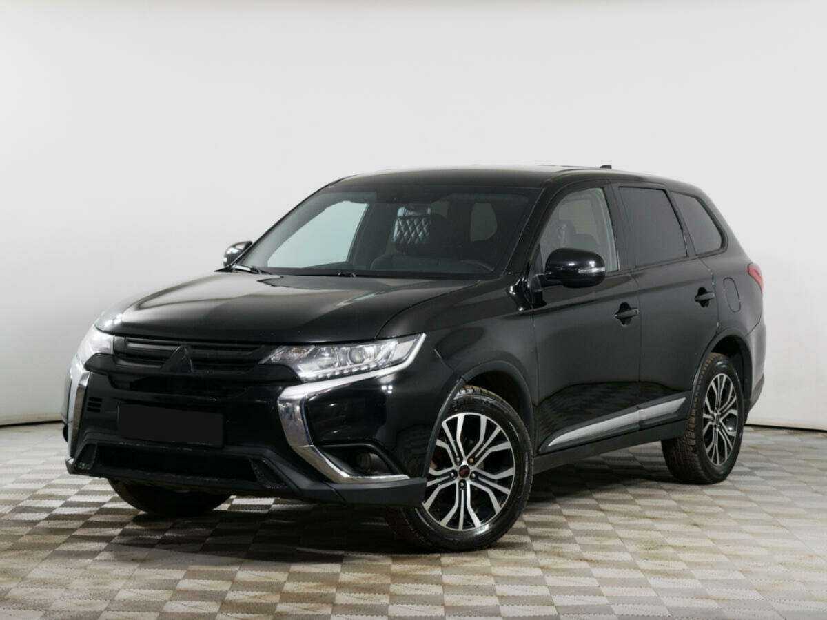Mitsubishi Outlander с пробегом — 2018 год. Посмотреть фото