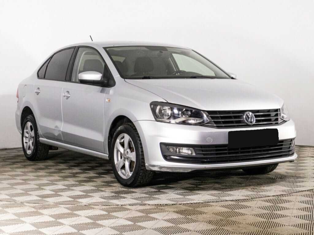 Volkswagen Polo с пробегом — 2016 год. Фото: #2