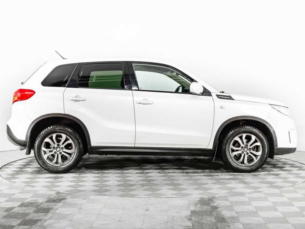 Suzuki Vitara с пробегом — 2016 год. Фото: #3