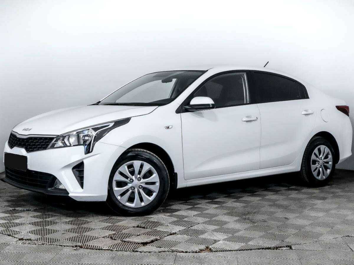 Kia Rio с пробегом — 2021 год. Посмотреть фото