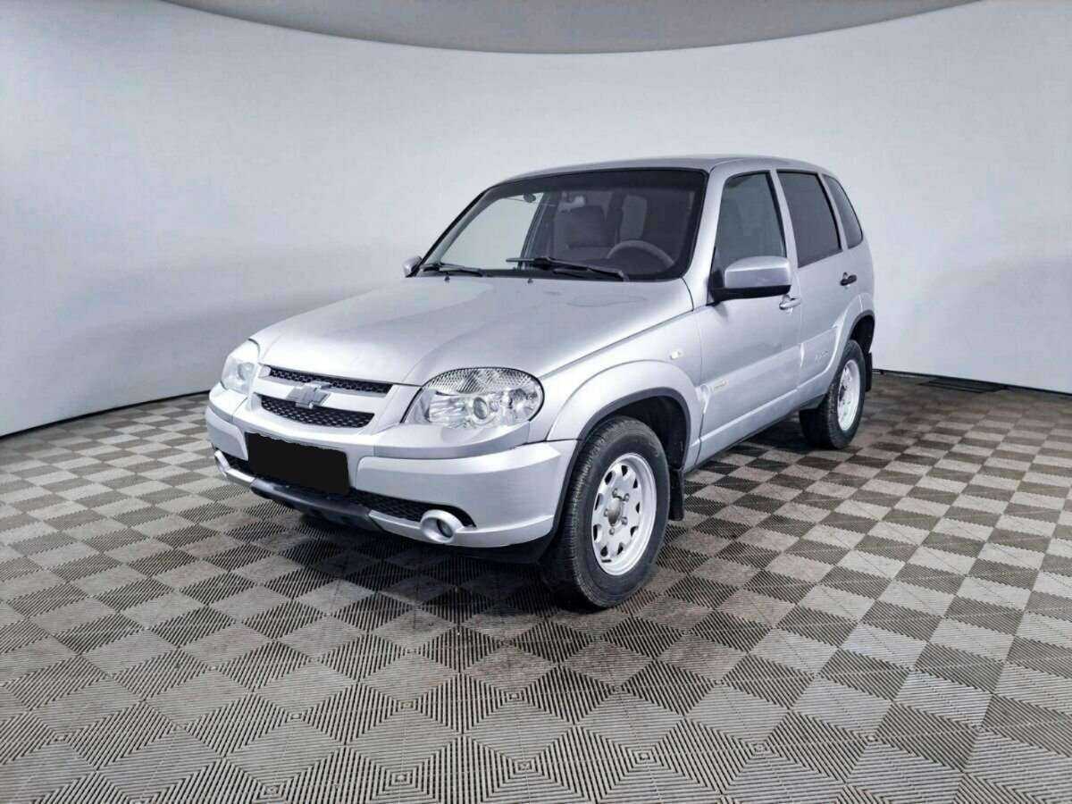 Chevrolet Niva с пробегом — 2016 год. Посмотреть фото