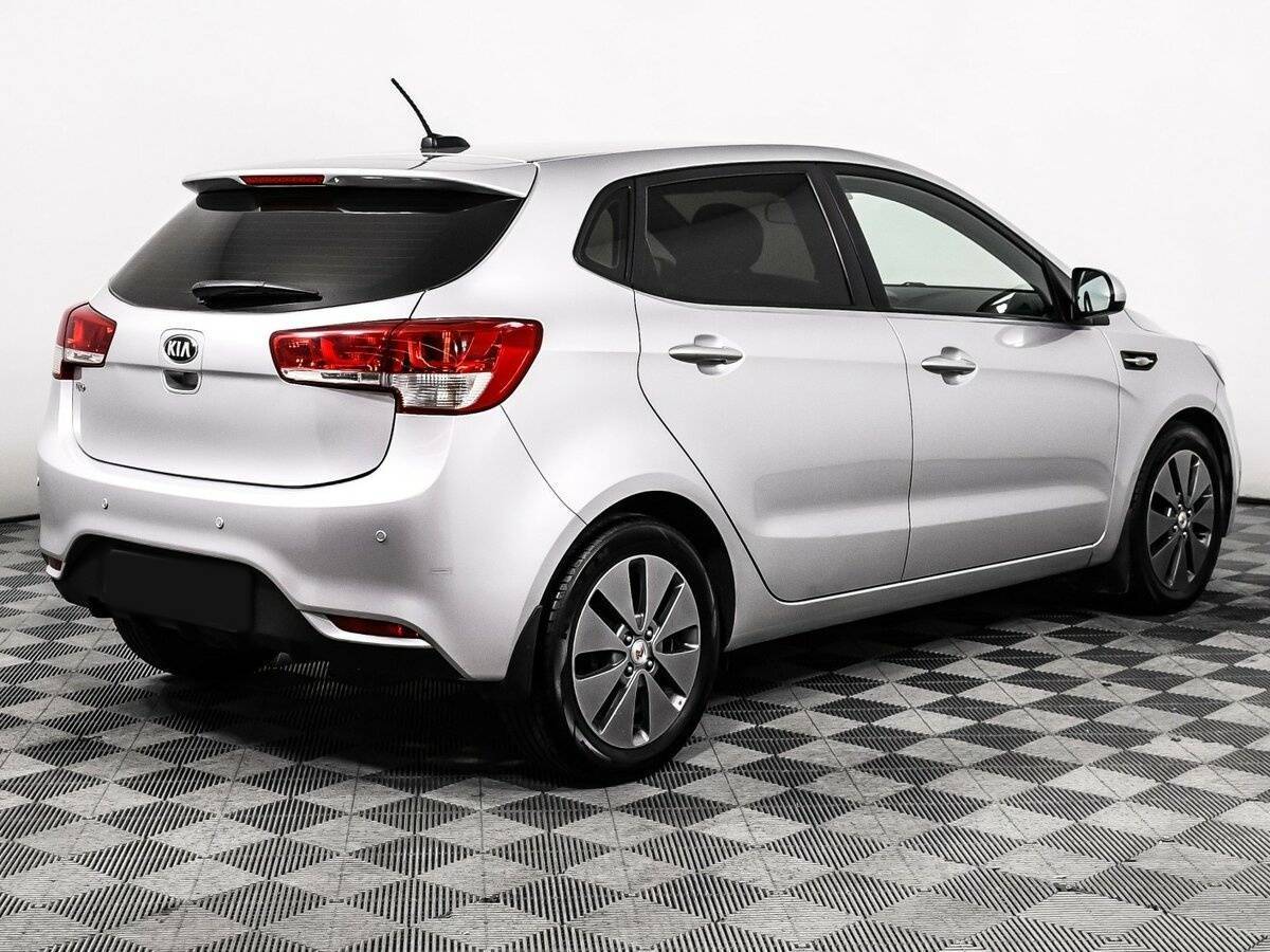 Kia Rio с пробегом — 2017 год. Фото: #4