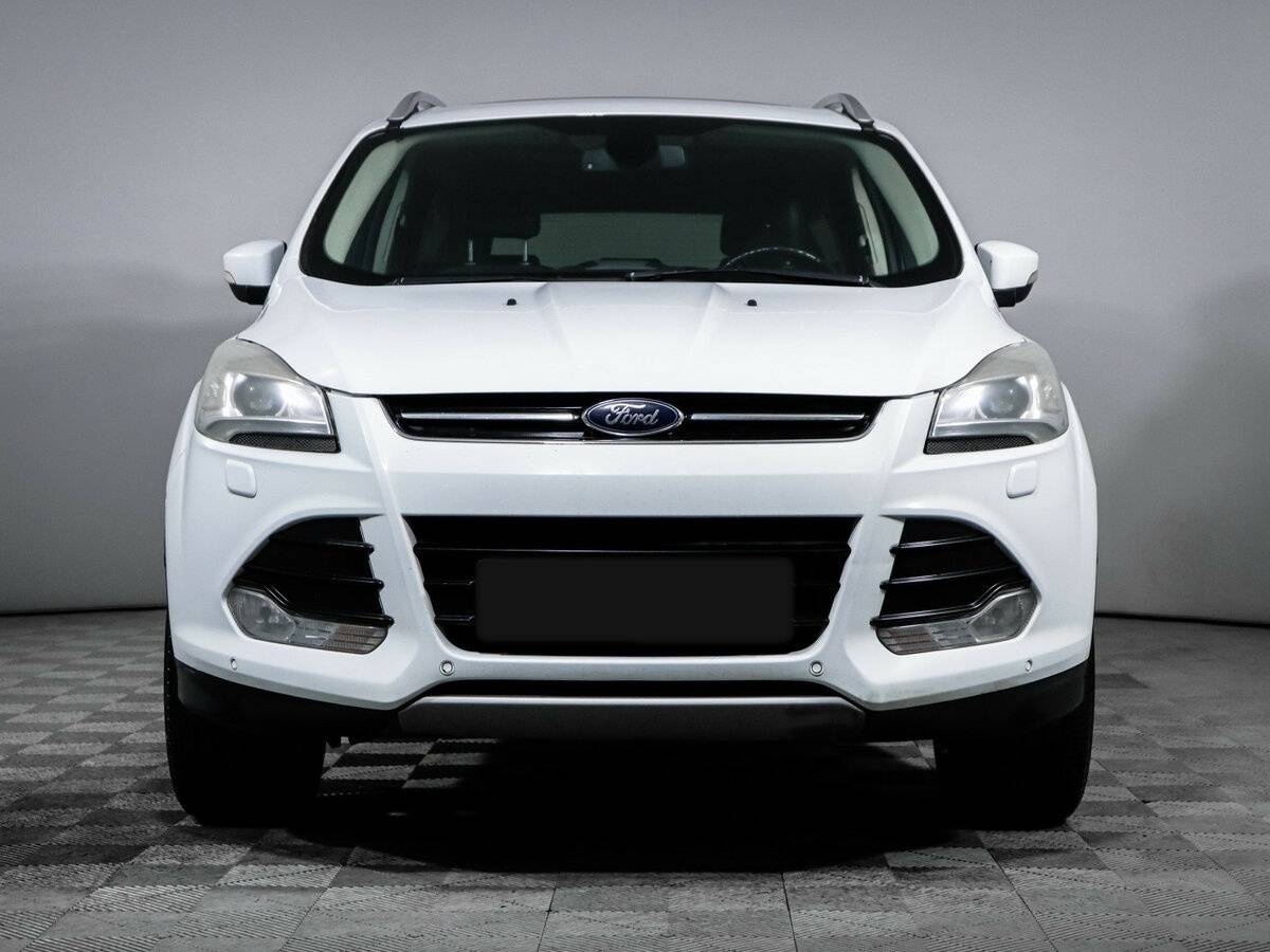 Ford Kuga с пробегом — 2013 год. Фото: #1