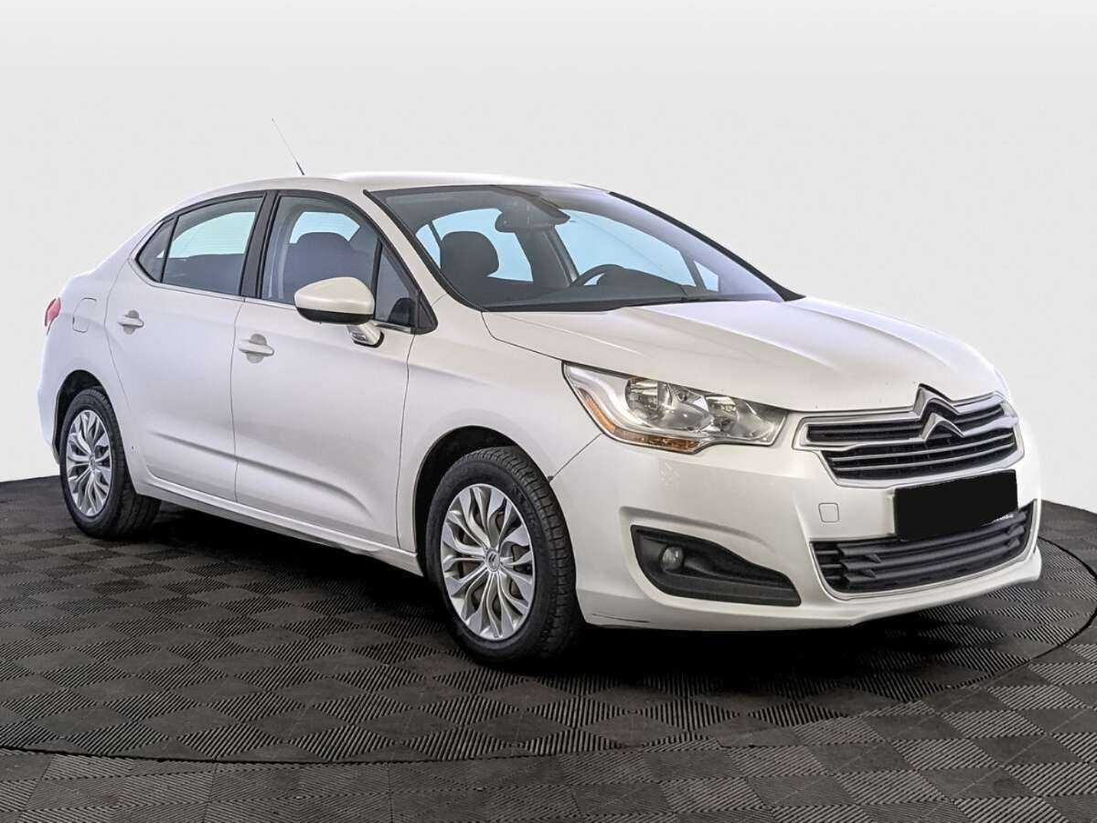 Citroen C4 с пробегом — 2016 год. Фото: #2
