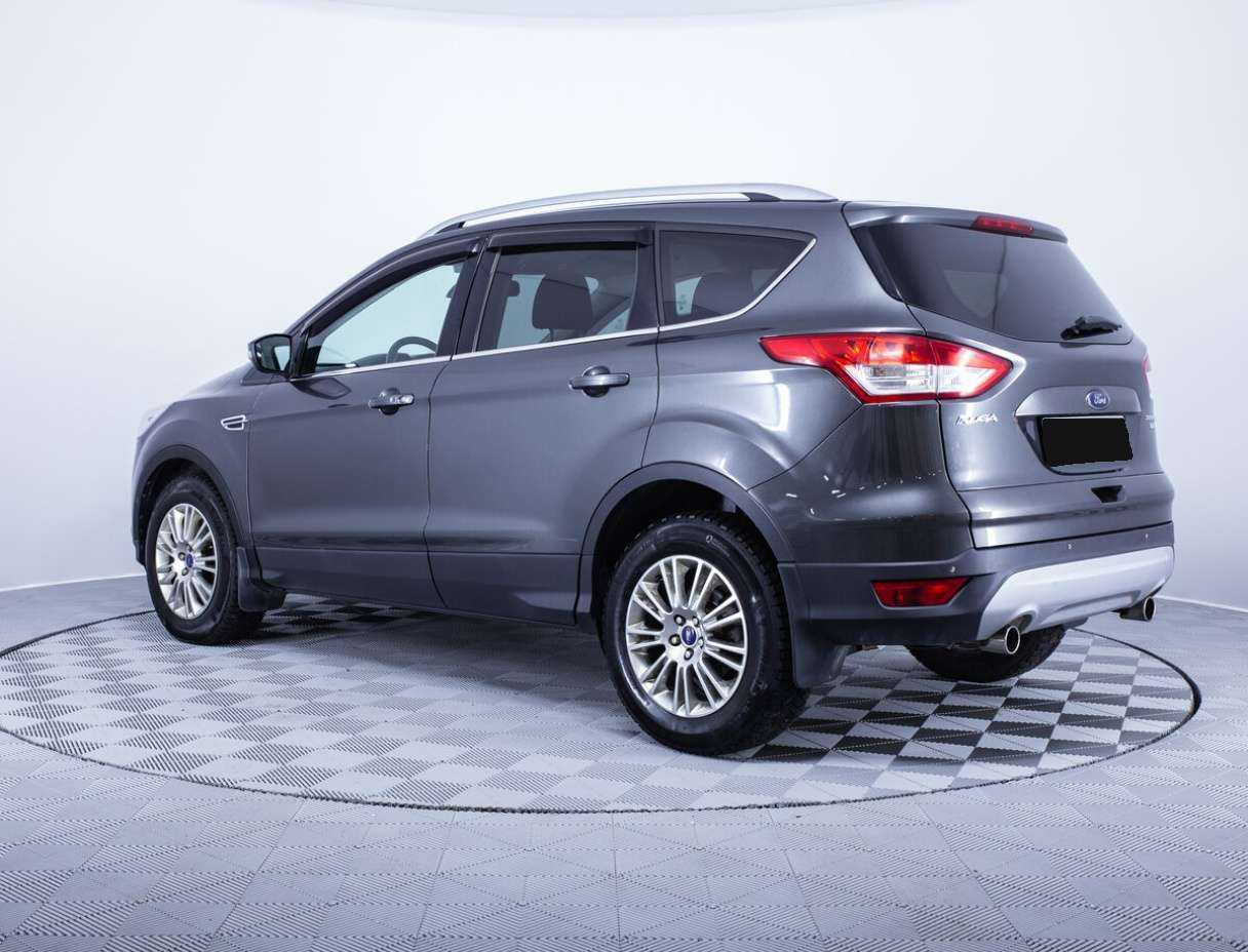 Ford Kuga с пробегом — 2015 год. Фото: #6