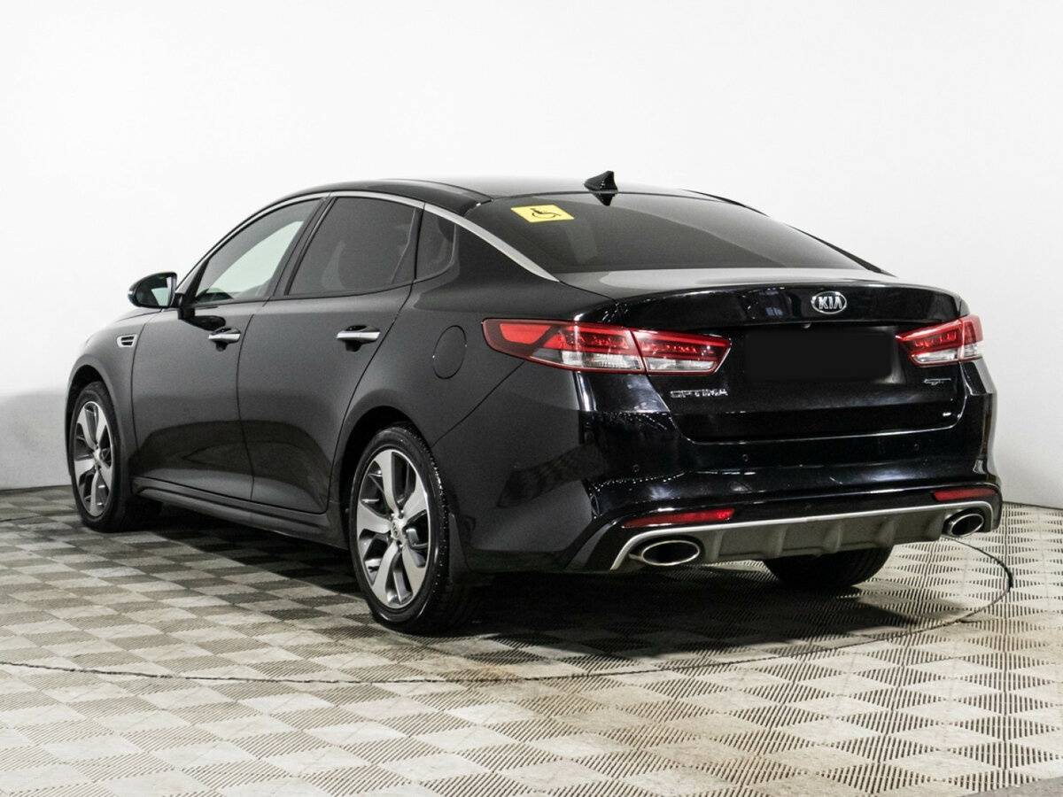 Kia Optima с пробегом — 2016 год. Фото: #6