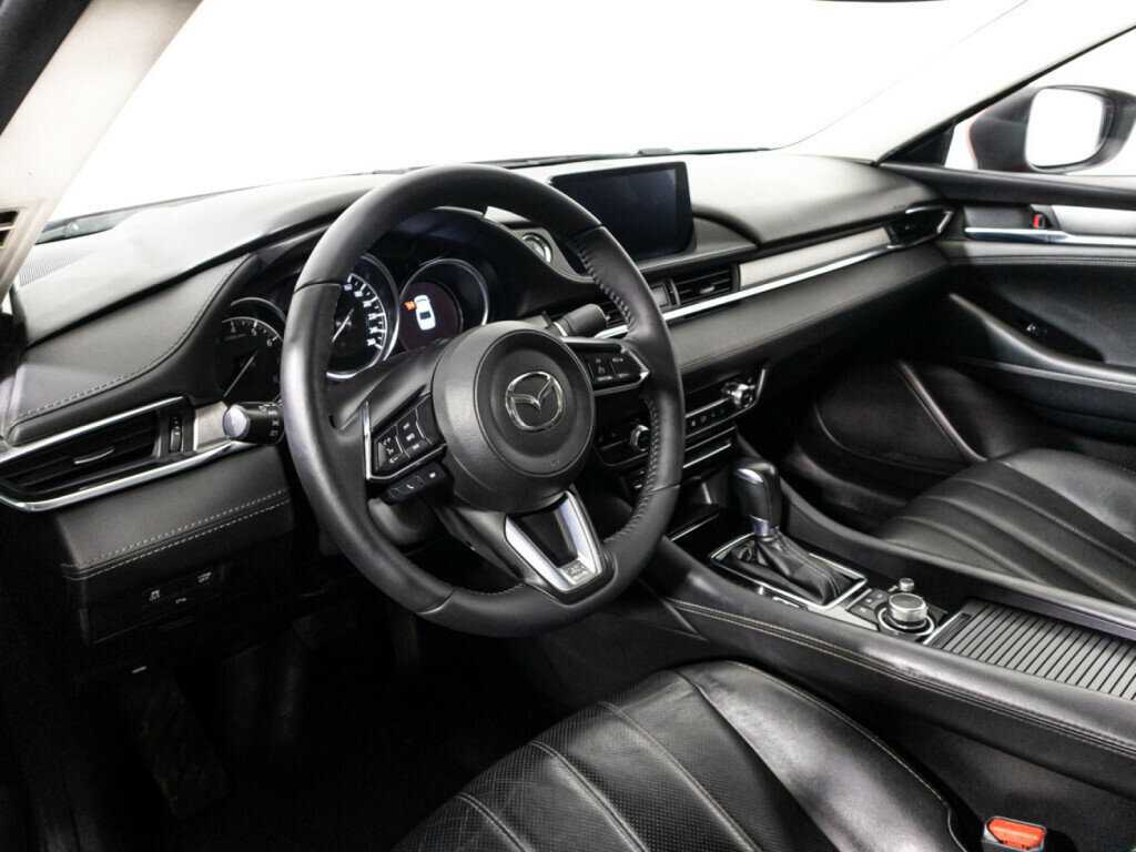 Mazda 6 с пробегом — 2019 год. Фото: #10