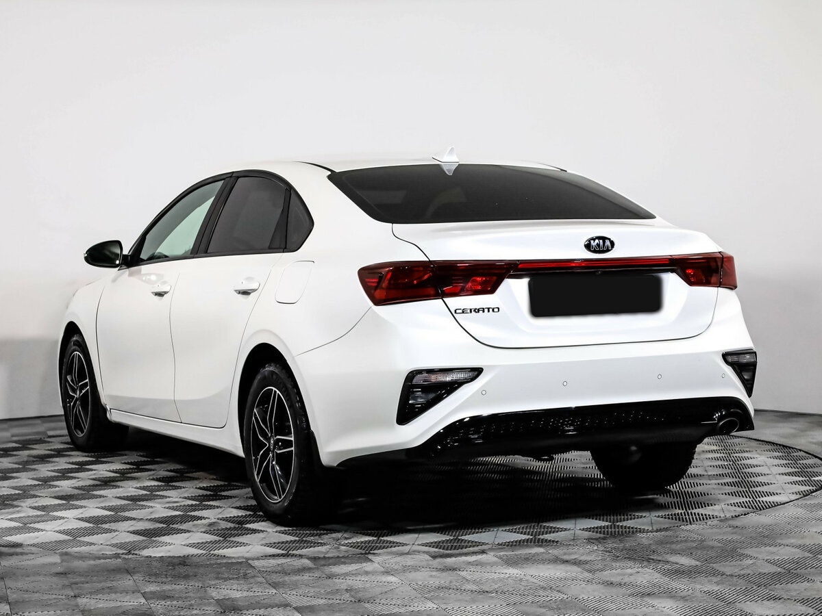 Kia Cerato с пробегом — 2020 год. Фото: #7