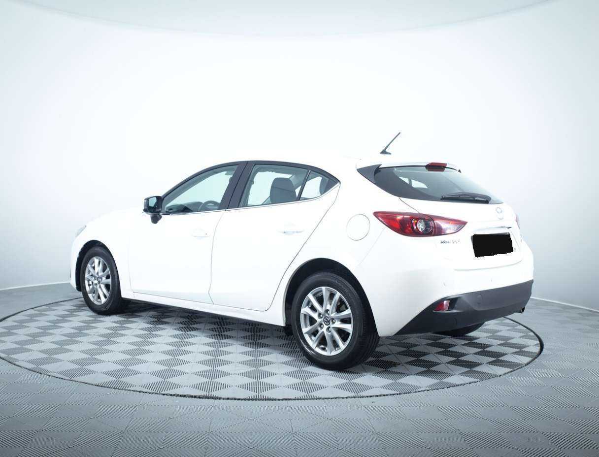 Mazda 3 с пробегом — 2014 год. Фото: #6