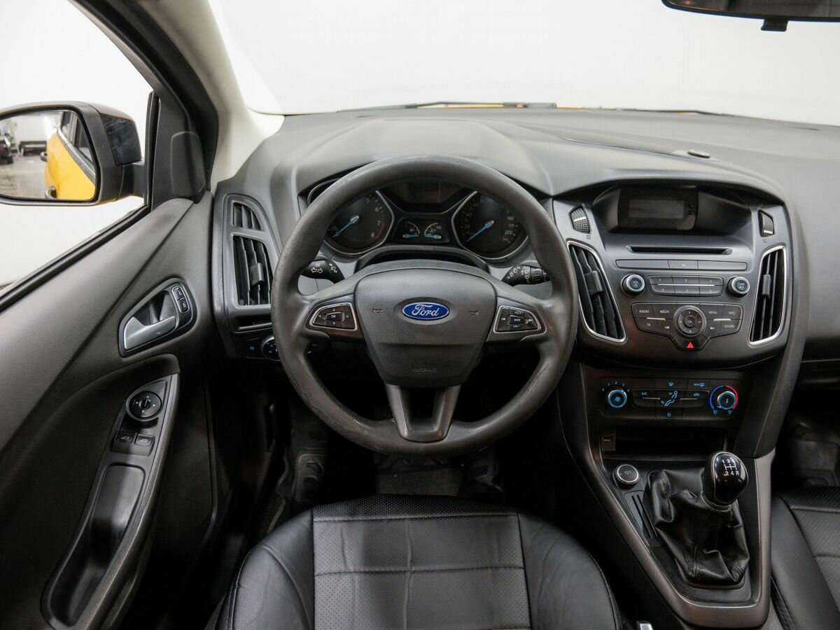 Ford Focus с пробегом — 2016 год. Фото: #9