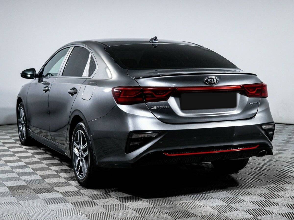 Kia Cerato с пробегом — 2021 год. Фото: #6
