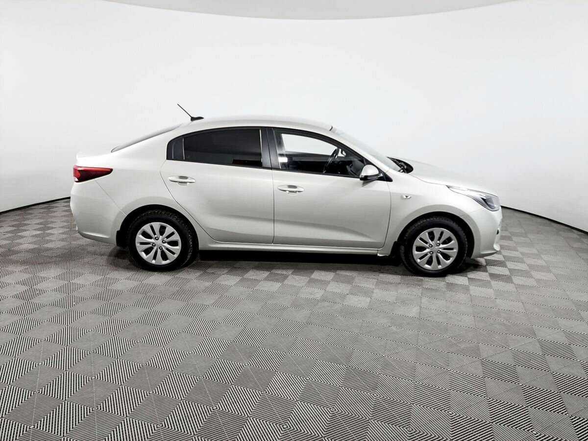 Kia Rio с пробегом — 2019 год. Фото: #3